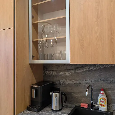 Amberhall Gertrude's